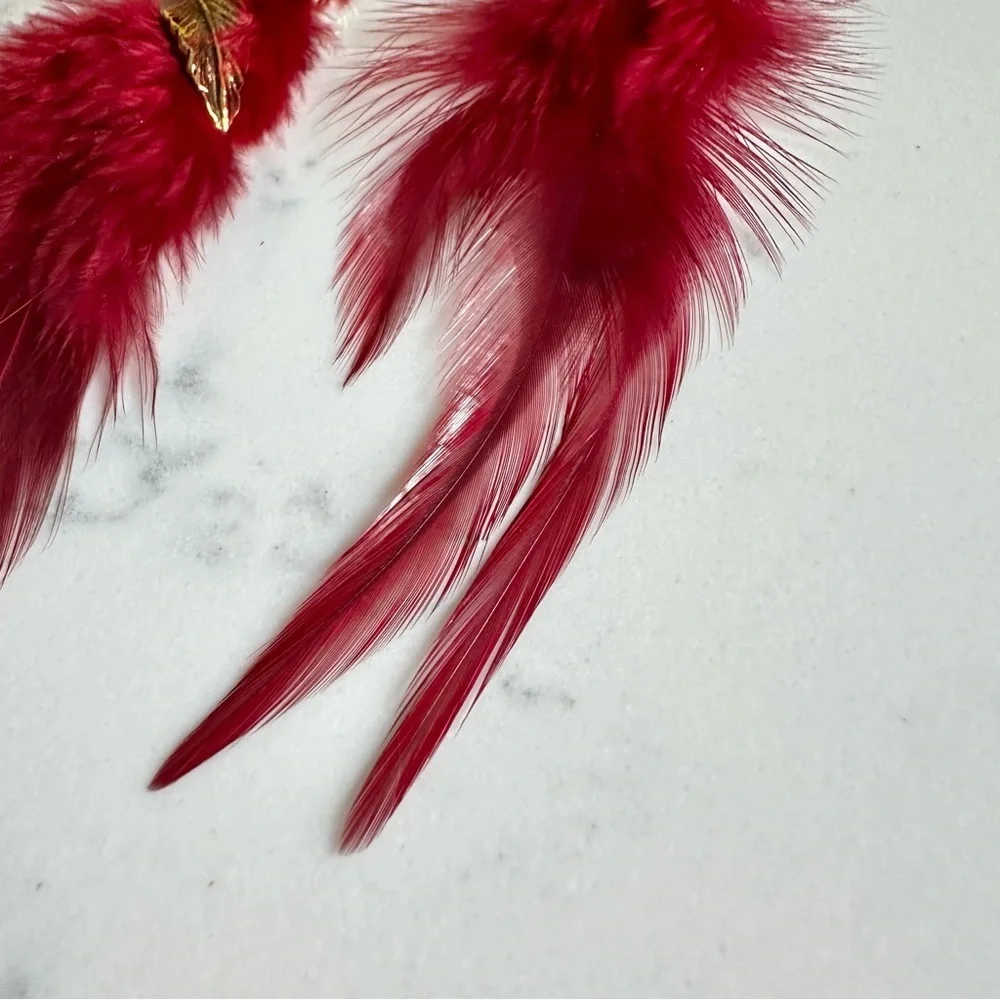 2/$30🌵 Dark Red Feather Earrings Antiqued Gold Twist Dangle Bohemian Hippie NEW